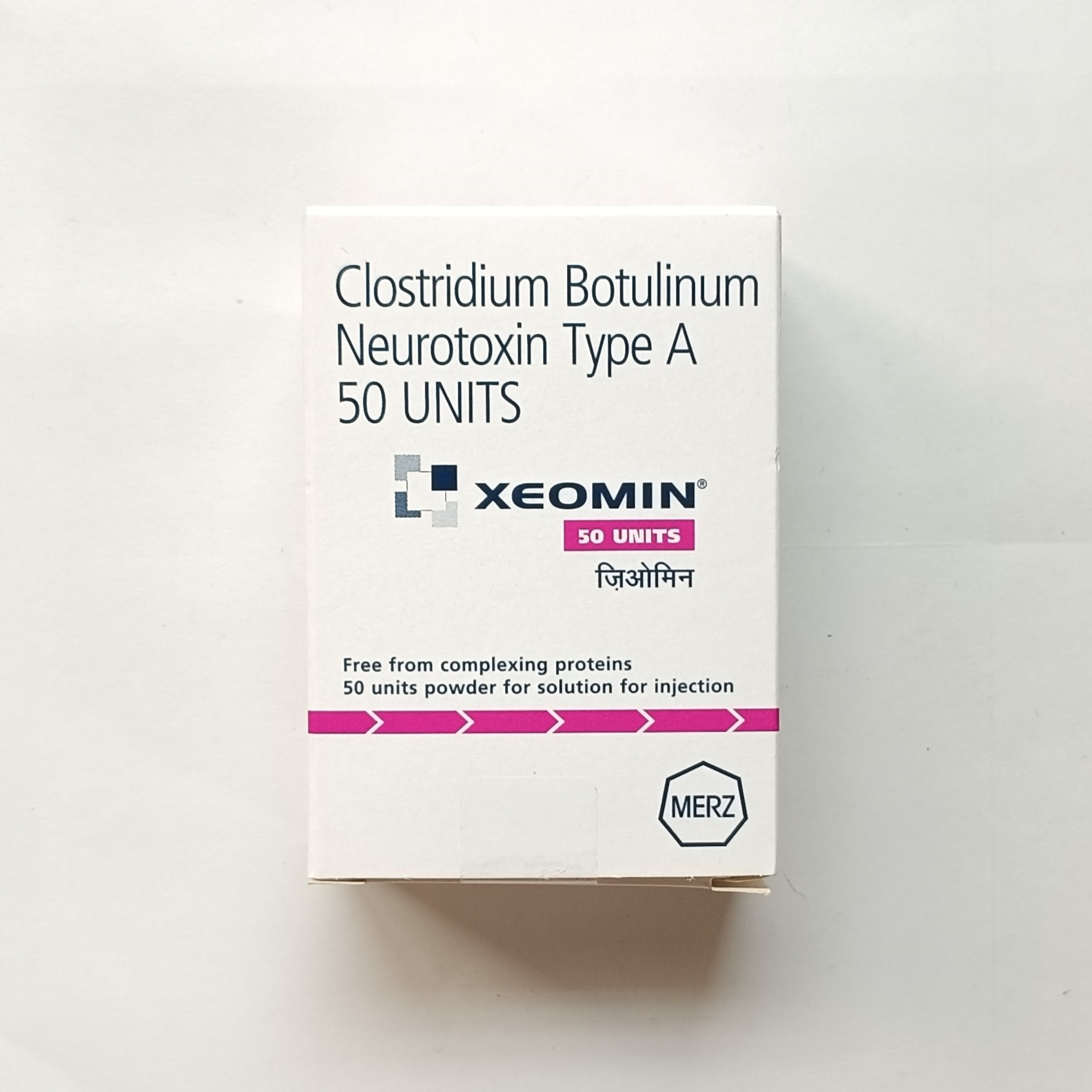 Xeomin 50 IU Injection is used for several therapeutic and aesthetic purposes.